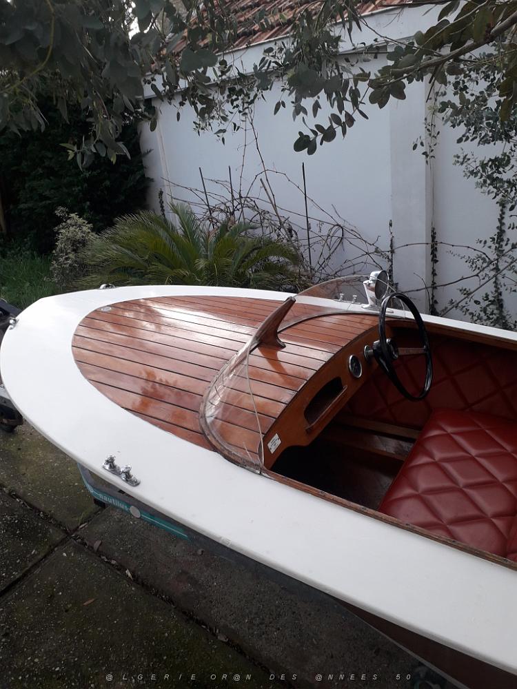 DINGHY DE COURSE 1960 CONSTRUCTEUR RABAL ORAN (5).jpg